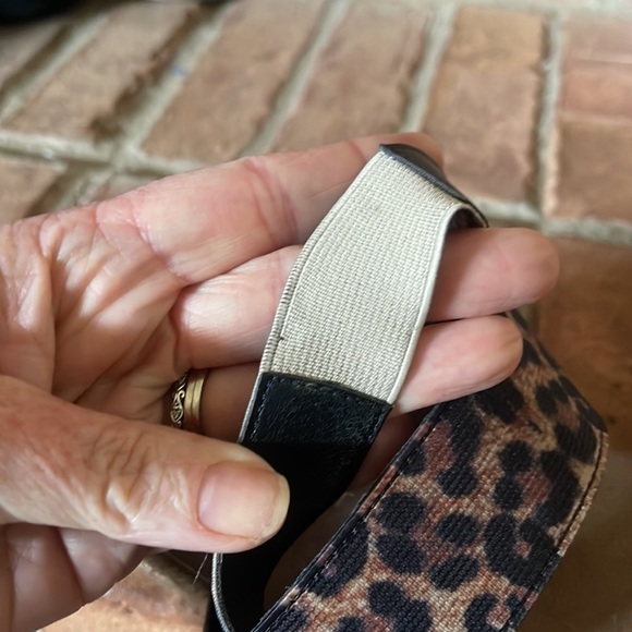 Madden Girl Cybell Leopard Platform Sandals - Picture 7 of 8